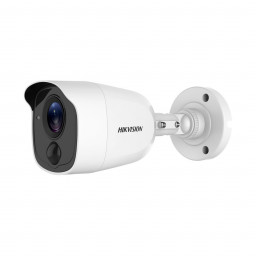 5МП вулична TurboHD відеокамера Hikvision DS-2CE11H0T-PIRL (2.8 мм)